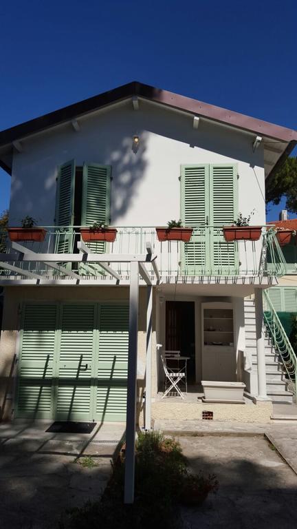 Le Mura Holiday Home Marina di Pietrasanta Luaran gambar